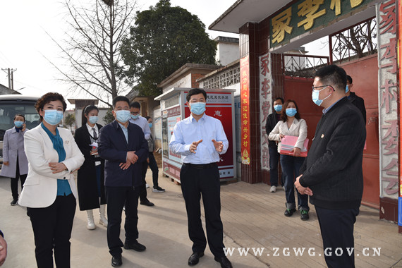 刘文祥实地调研人大换届选举、“三清”以及疫情防控工作 (2)_副本.jpg